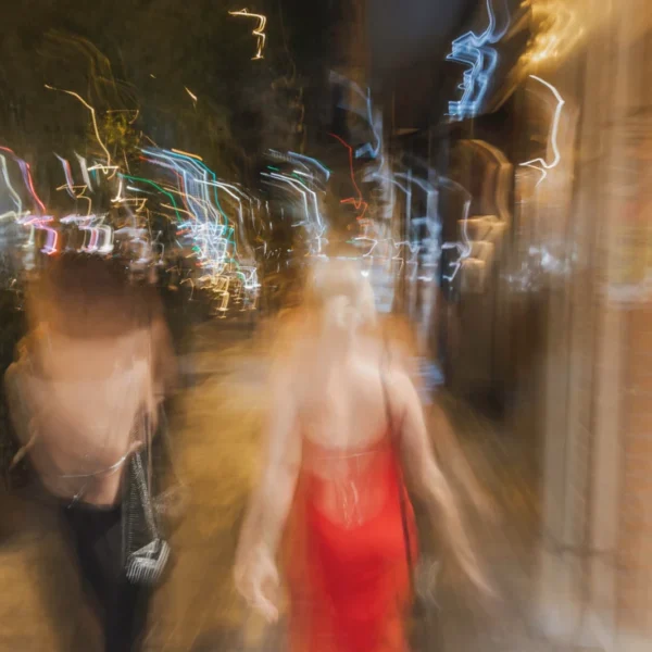 tipsy vs drunk. An image visualising someones vision when intoxicated, where everything appears blurry and distorted.